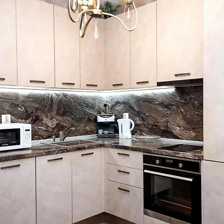 Cozy One-bedroom - Location In By Flat Manаger Апартаменти